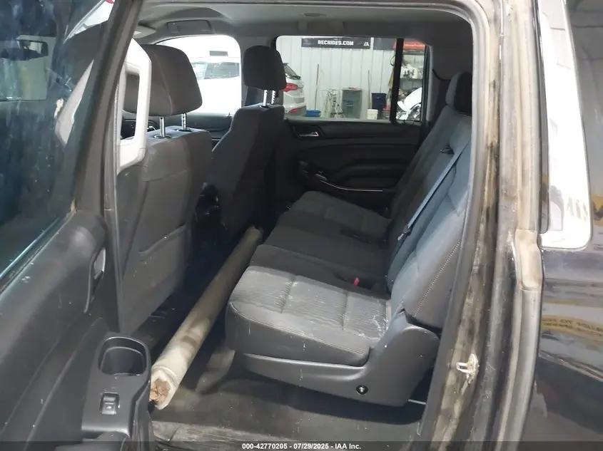 2016 CHEVROLET SUBURBAN LS