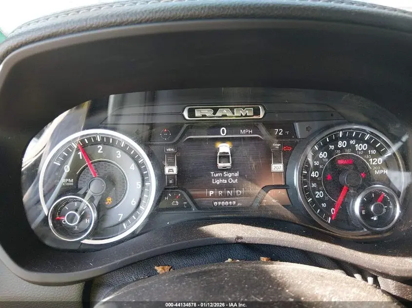 2021 RAM 2500 LARAMIE  4X2 6'4 BOX