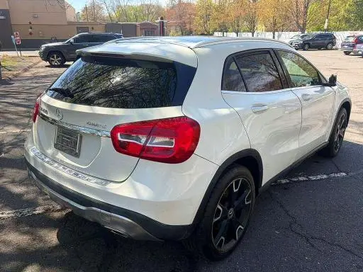 2018 MERCEDES-BENZ GLA 250 4MATIC  
