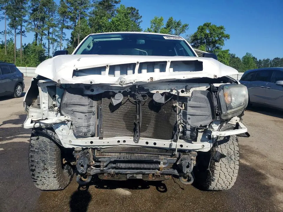 2019 TOYOTA TUNDRA SR5  