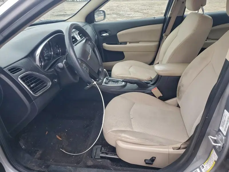 2014 CHRYSLER 200 LX  