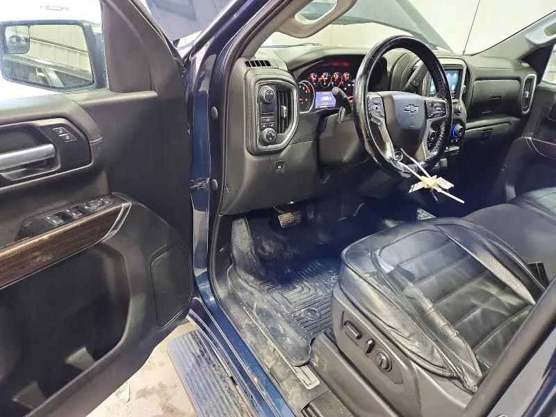 2020 CHEVROLET SILVERADO C1500 LT  