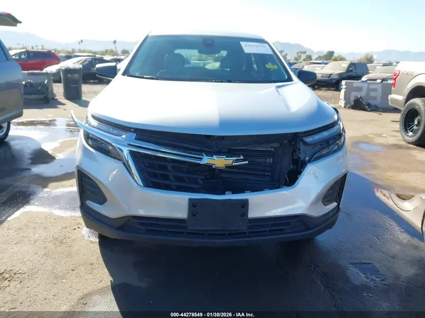 2022 CHEVROLET EQUINOX AWD LS