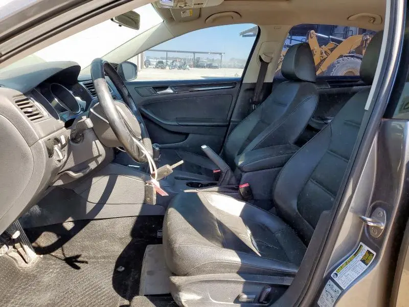 2015 VOLKSWAGEN JETTA TDI  