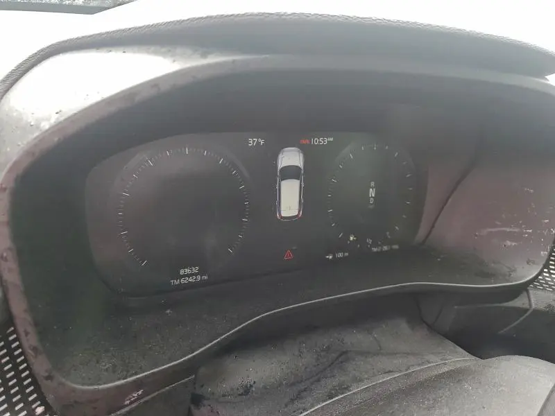 2019 VOLVO XC40 T5 R-DESIGN  