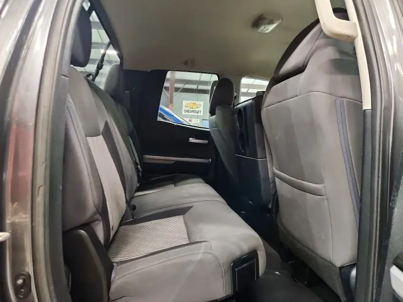 2016 TOYOTA TUNDRA SR5  