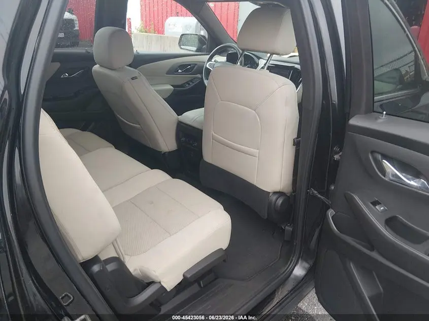 2023 CHEVROLET TRAVERSE AWD LS