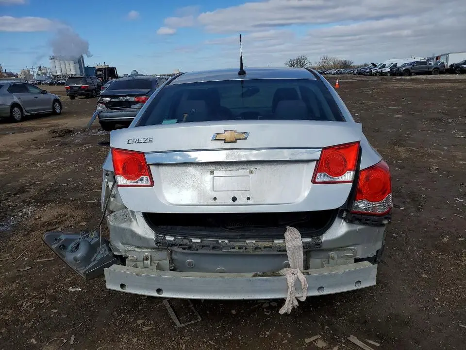 2012 CHEV CRUZE LS  