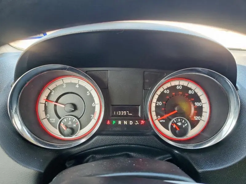2013 DODGE GRAND CARAVAN SE  