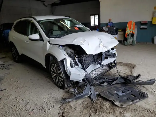 2020 FORD ESCAPE TITANIUM  