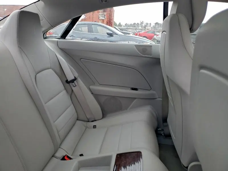 2010 MERCEDES-BENZ E 350  