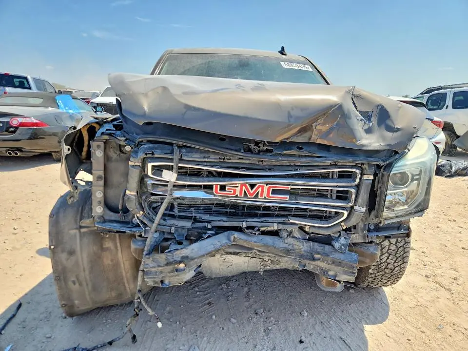 2016 GMC YUKON XL C1500 SLE  
