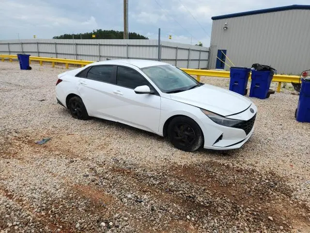 2021 HYUNDAI ELANTRA SE  
