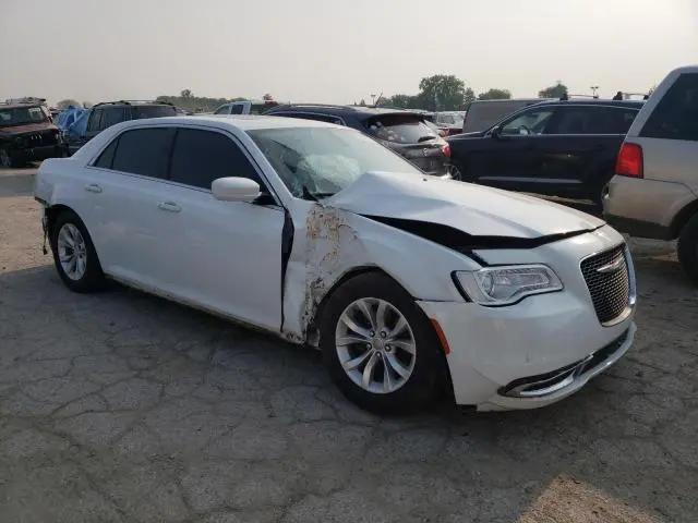 2015 CHRYSLER 300 LIMITED  