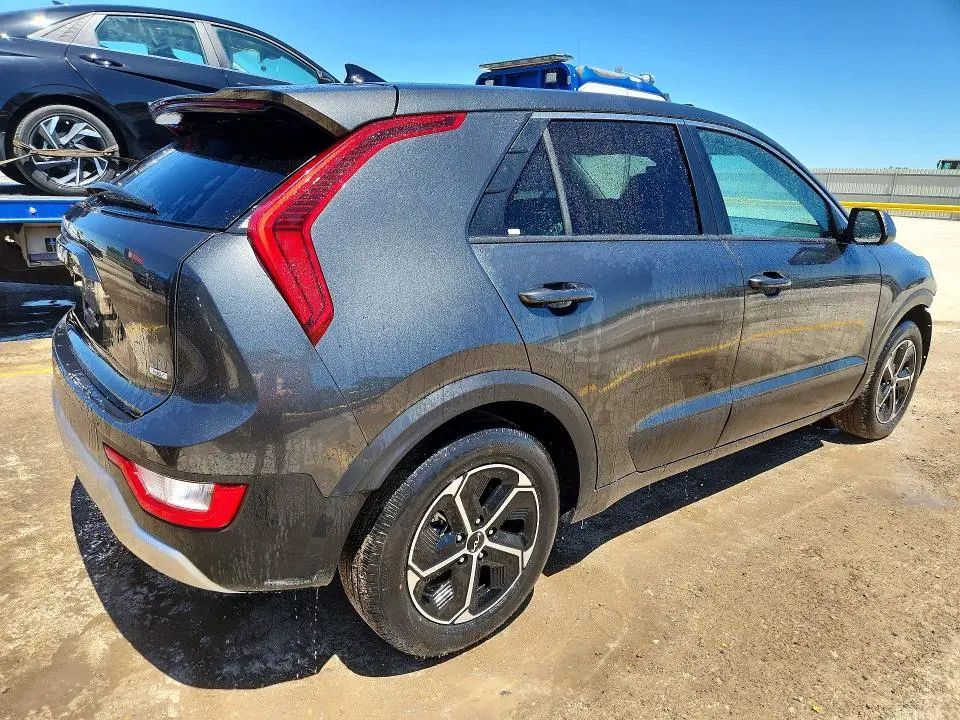 2026 KIA NIRO LX  