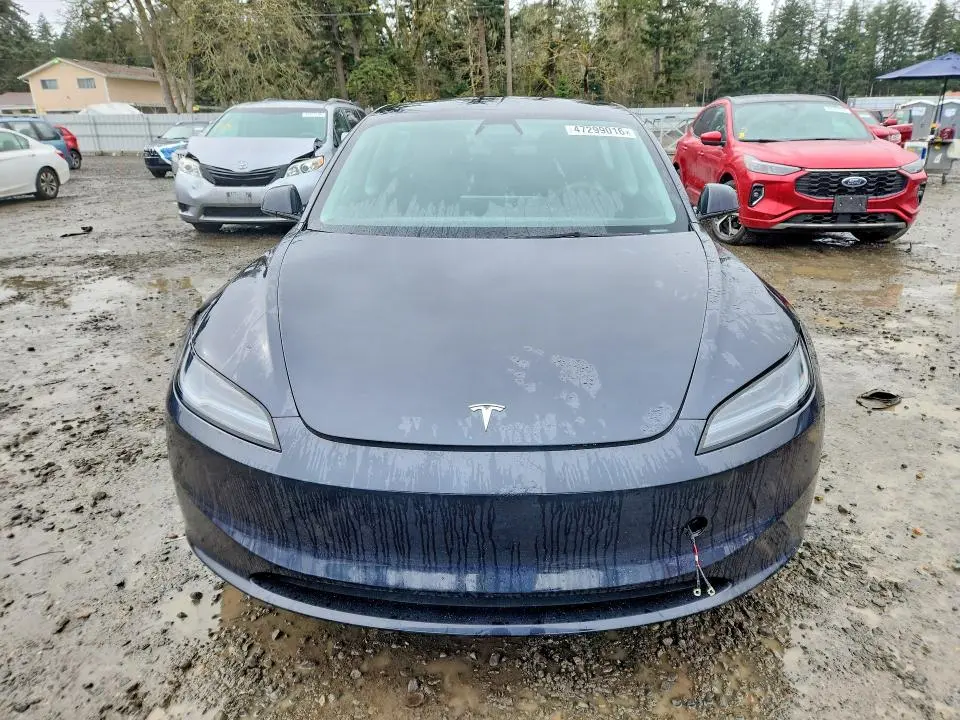 2024 TESLA MODEL 3   