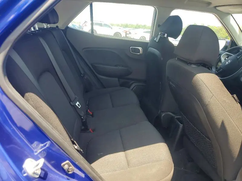 2021 HYUNDAI VENUE SE  