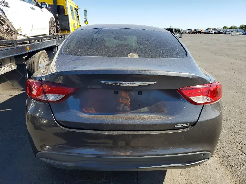 2017 CHRYSLER 200 LX  