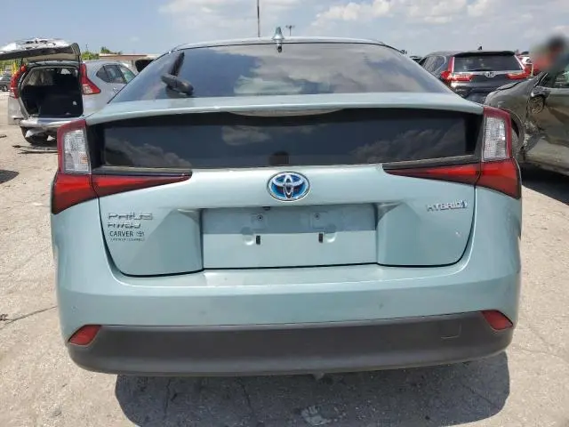 2021 TOYOTA PRIUS LE  