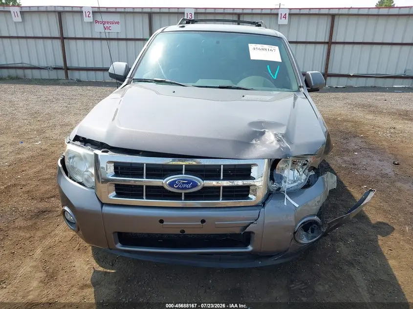 2011 FORD ESCAPE LIMITED