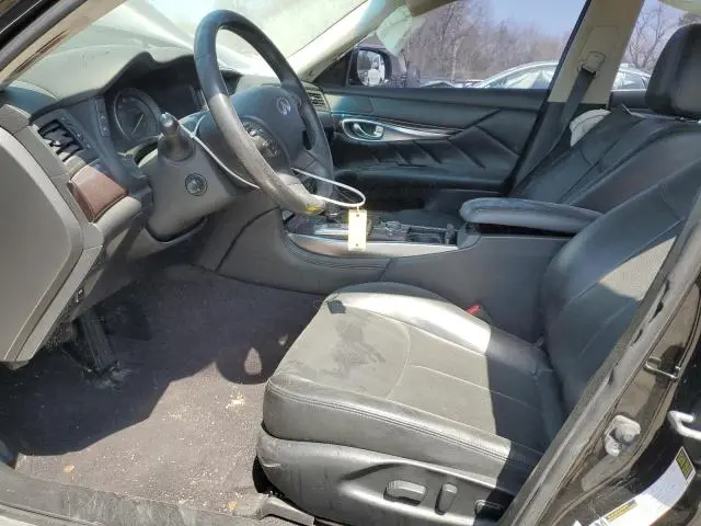 2016 INFINITI Q70L 3.7  