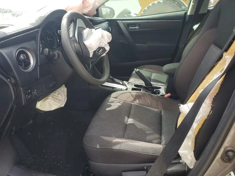 2019 TOYOTA COROLLA LE  