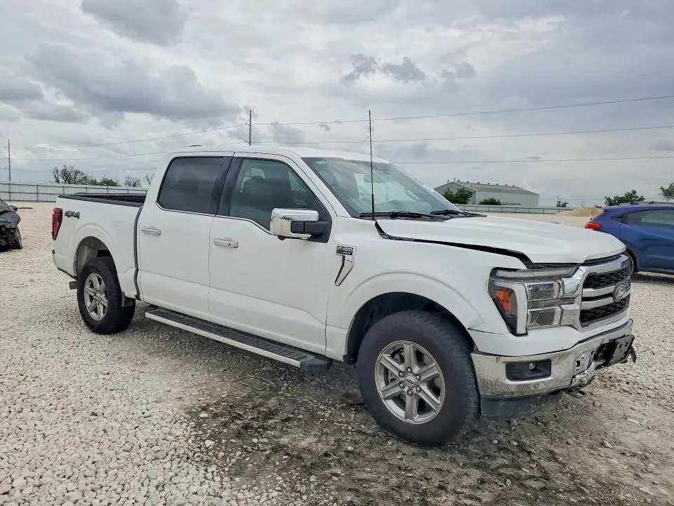 2025 FORD F150 LARIAT  
