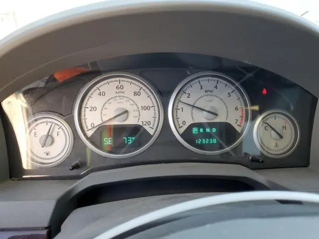 2010 CHRYSLER TOWN & COUNTRY TOURING  