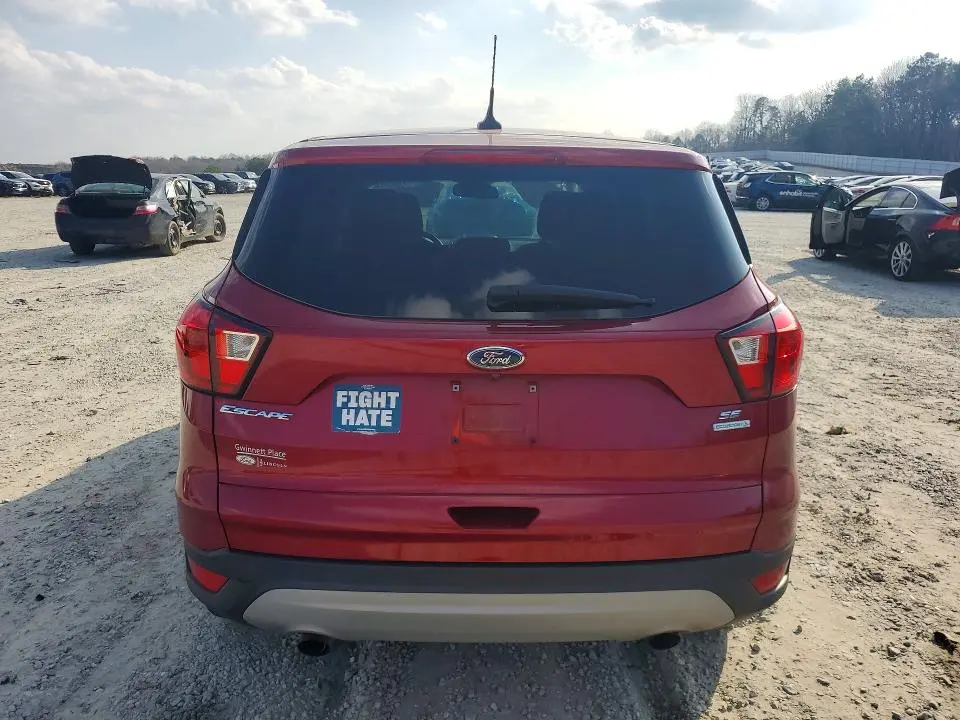 2019 FORD ESCAPE SE  