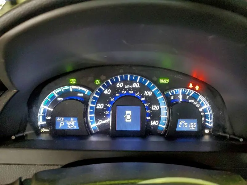 2013 TOYOTA CAMRY HYBRID  