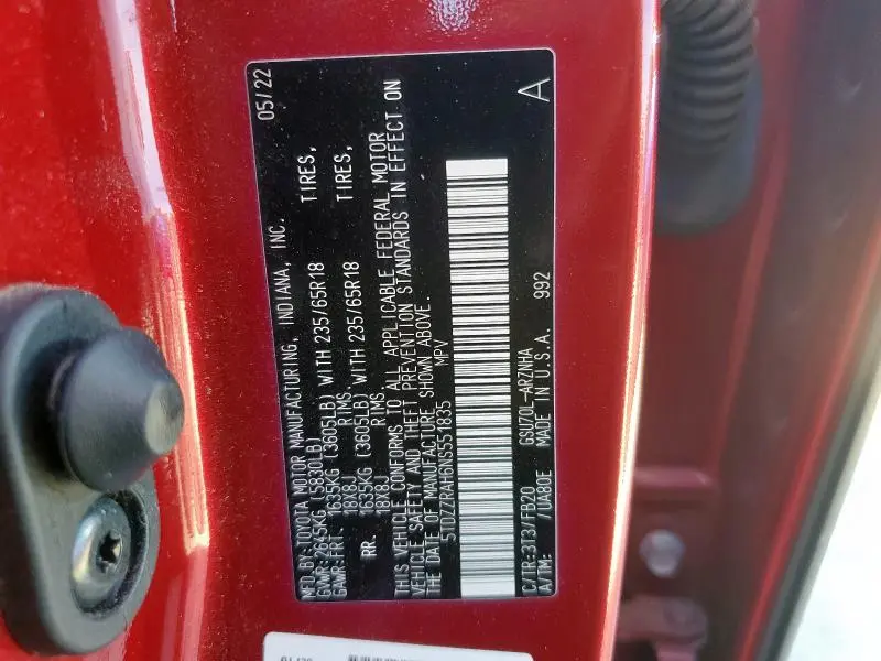 2022 TOYOTA HIGHLANDER L  