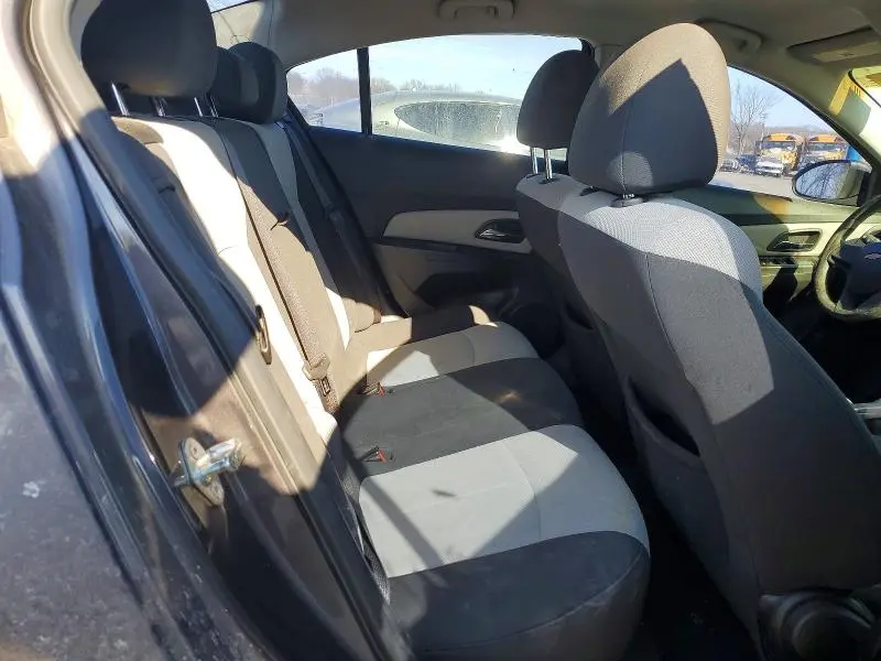 2011 CHEVROLET CRUZE LS  