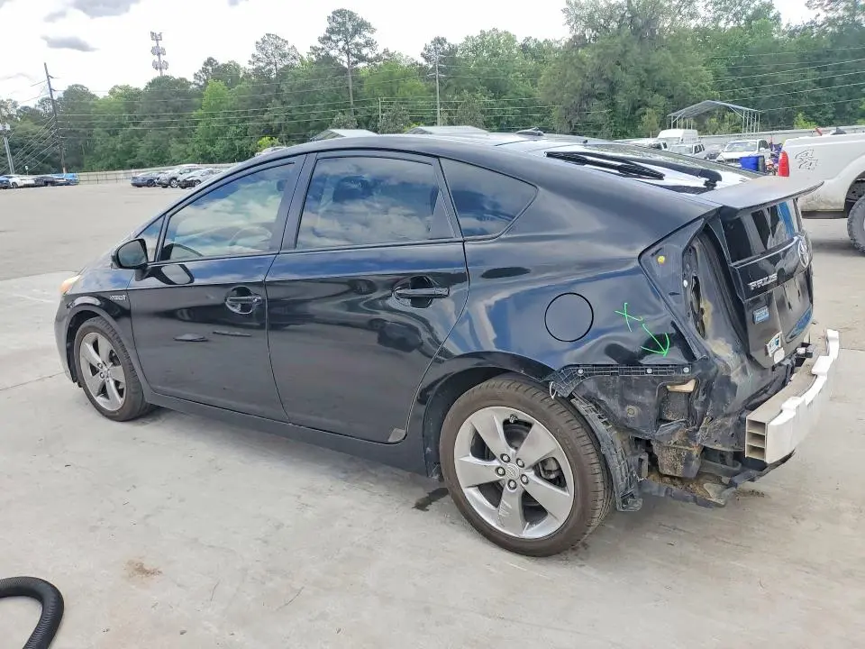 2013 TOYOTA PRIUS PERSONA SERIES SE  