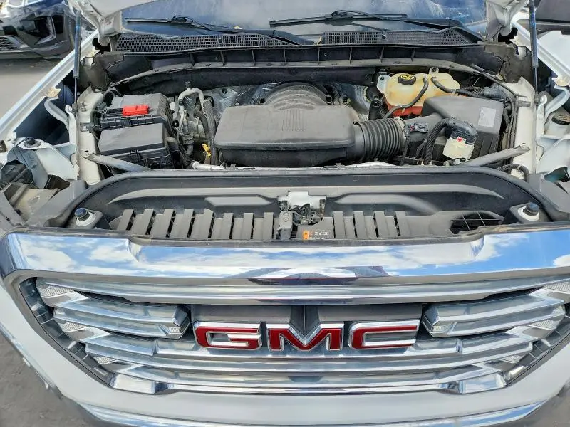 2021 GMC SIERRA K1500 SLT  
