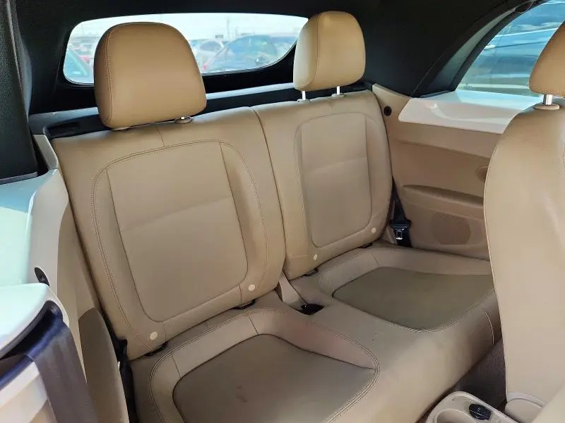 2013 VOLKSWAGEN BEETLE   