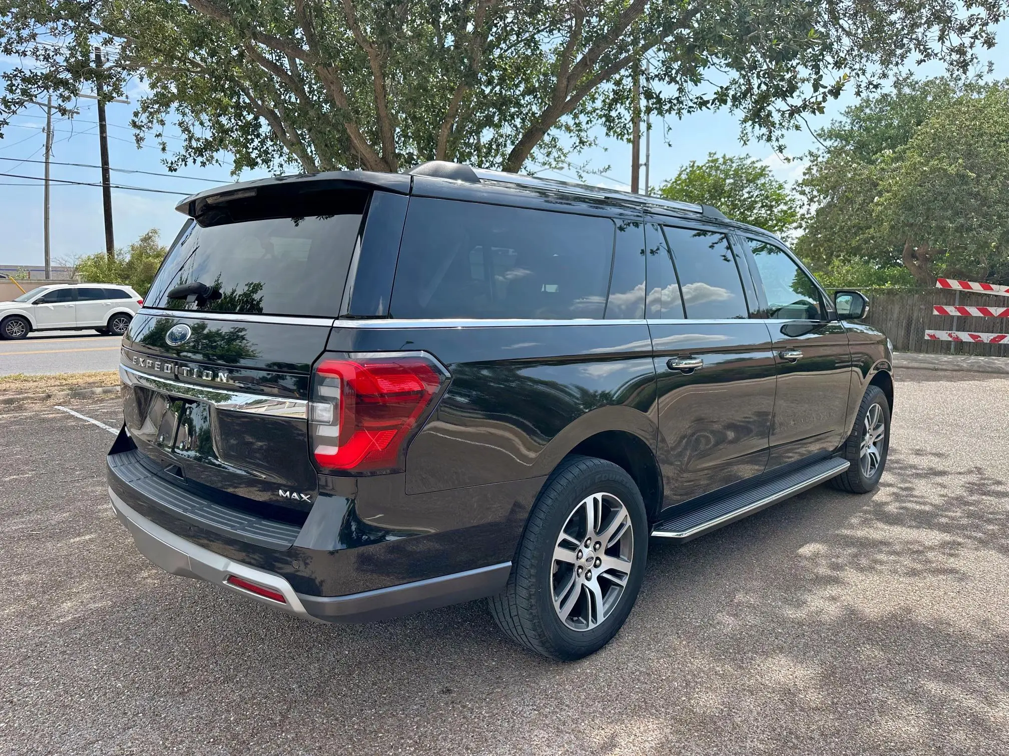 2023 FORD EXPEDITION MAX LIMITED  