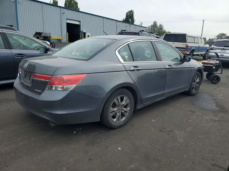 2012 HONDA ACCORD SE  