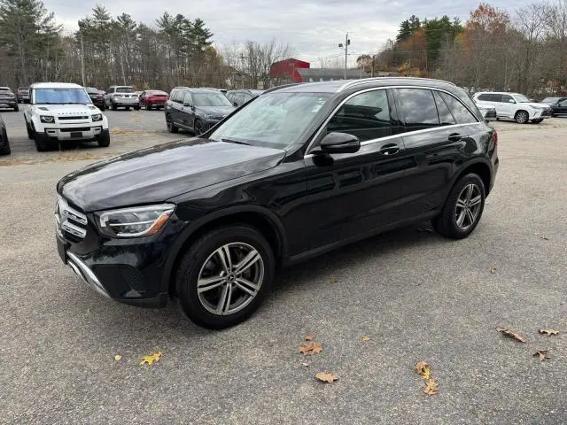 2020 MERCEDES-BENZ GLC 300  