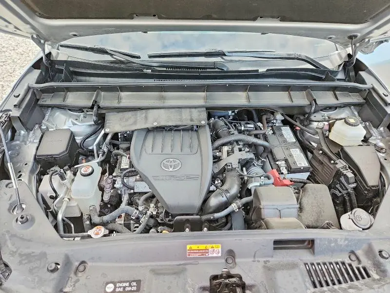 2025 TOYOTA HIGHLANDER XLE  