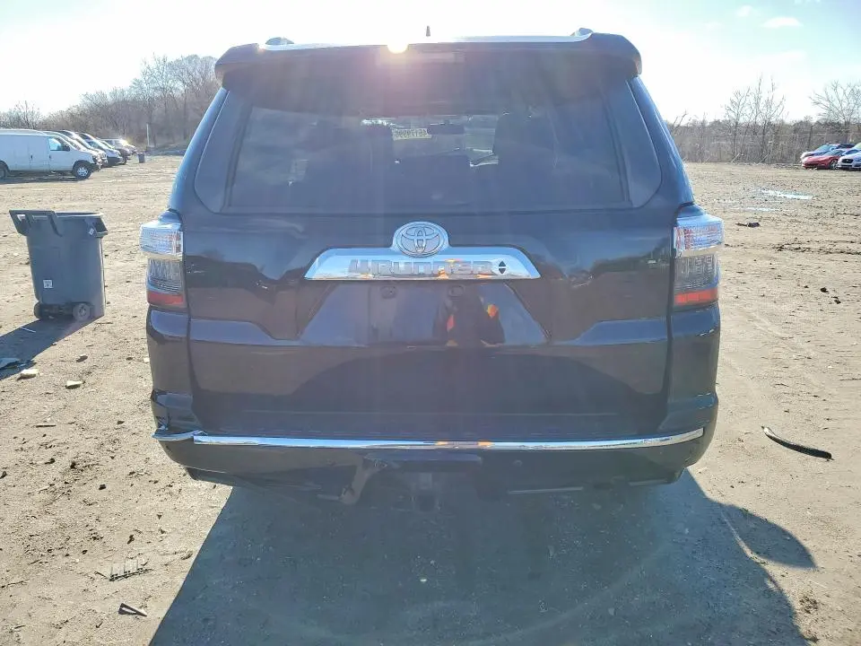 2017 TOYOTA 4RUNNER LIMITED  