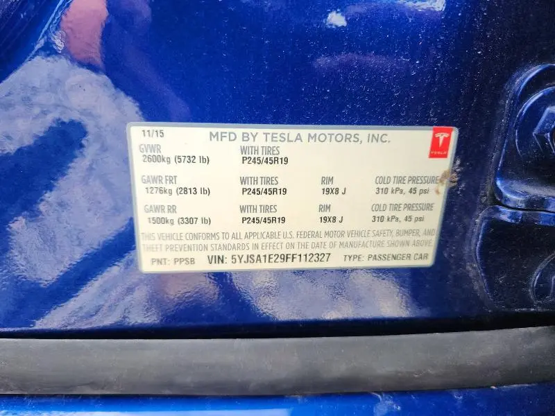 2015 TESLA MODEL S   