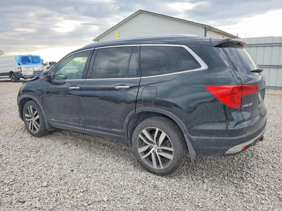 2016 HONDA PILOT TOURING  