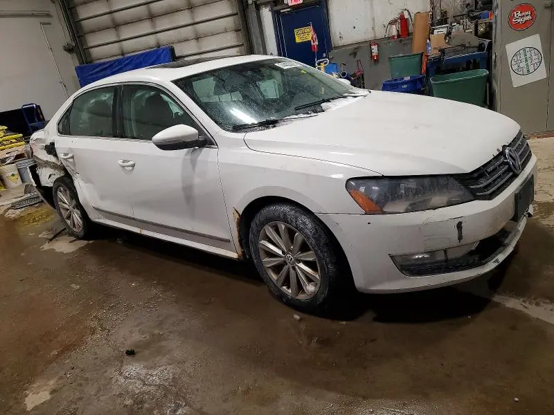 2012 VOLKSWAGEN PASSAT SEL  
