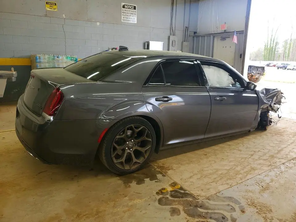 2016 CHRYSLER 300 S  