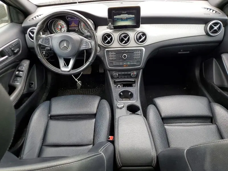 2016 MERCEDES-BENZ GLA 250  