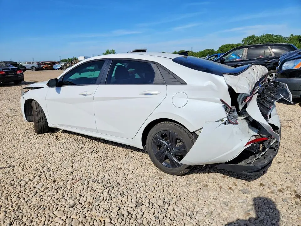 2022 HYUNDAI ELANTRA SEL  
