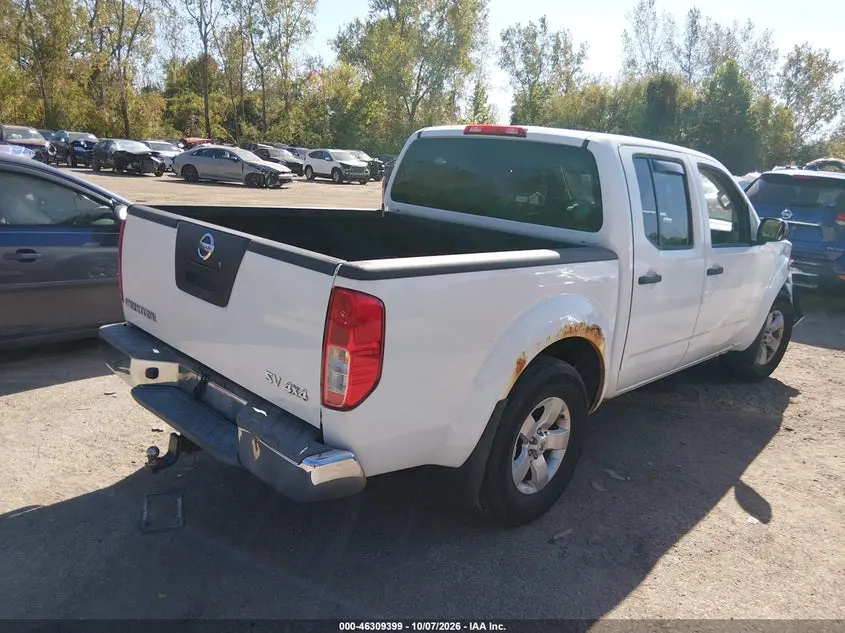 2012 NISSAN FRONTIER SV