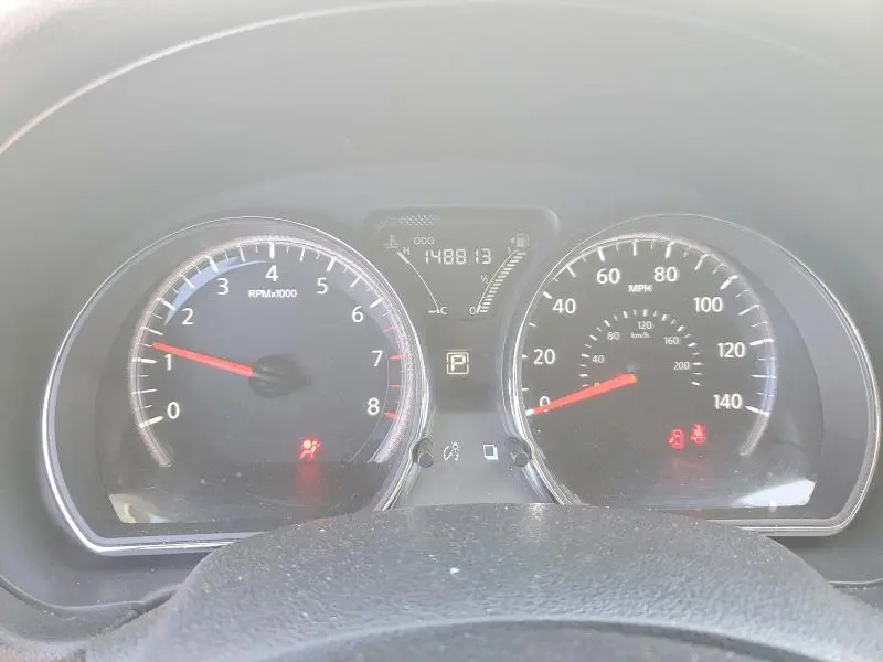 2019 NISSAN VERSA SV  