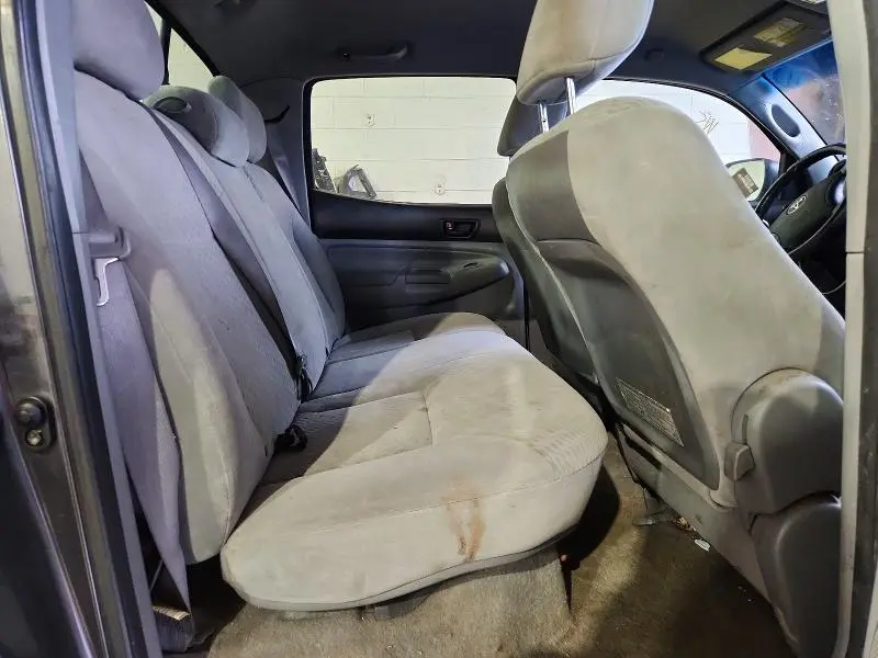 2011 TOYOTA TACOMA V6  