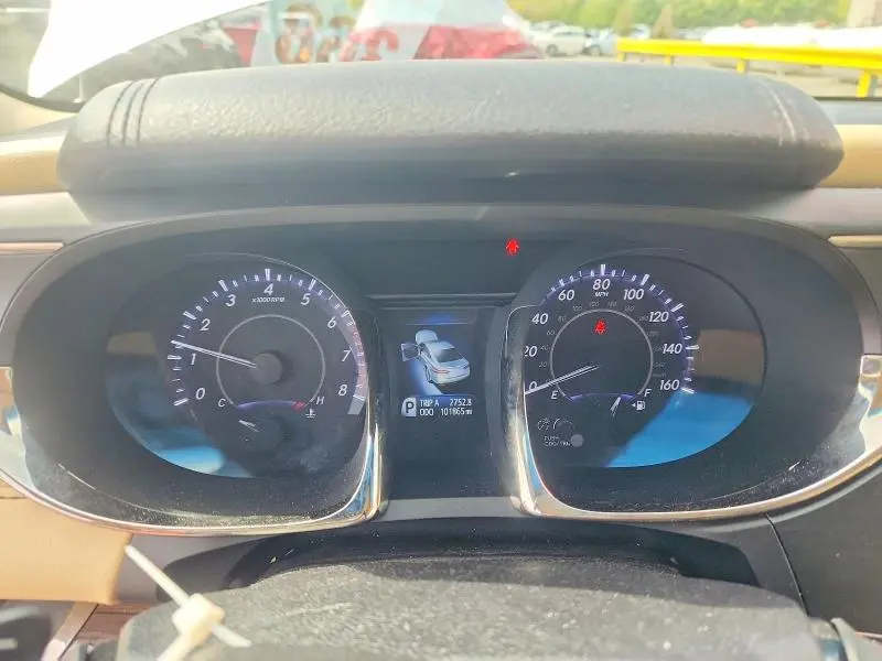 2014 TOYOTA AVALON LIMITED  